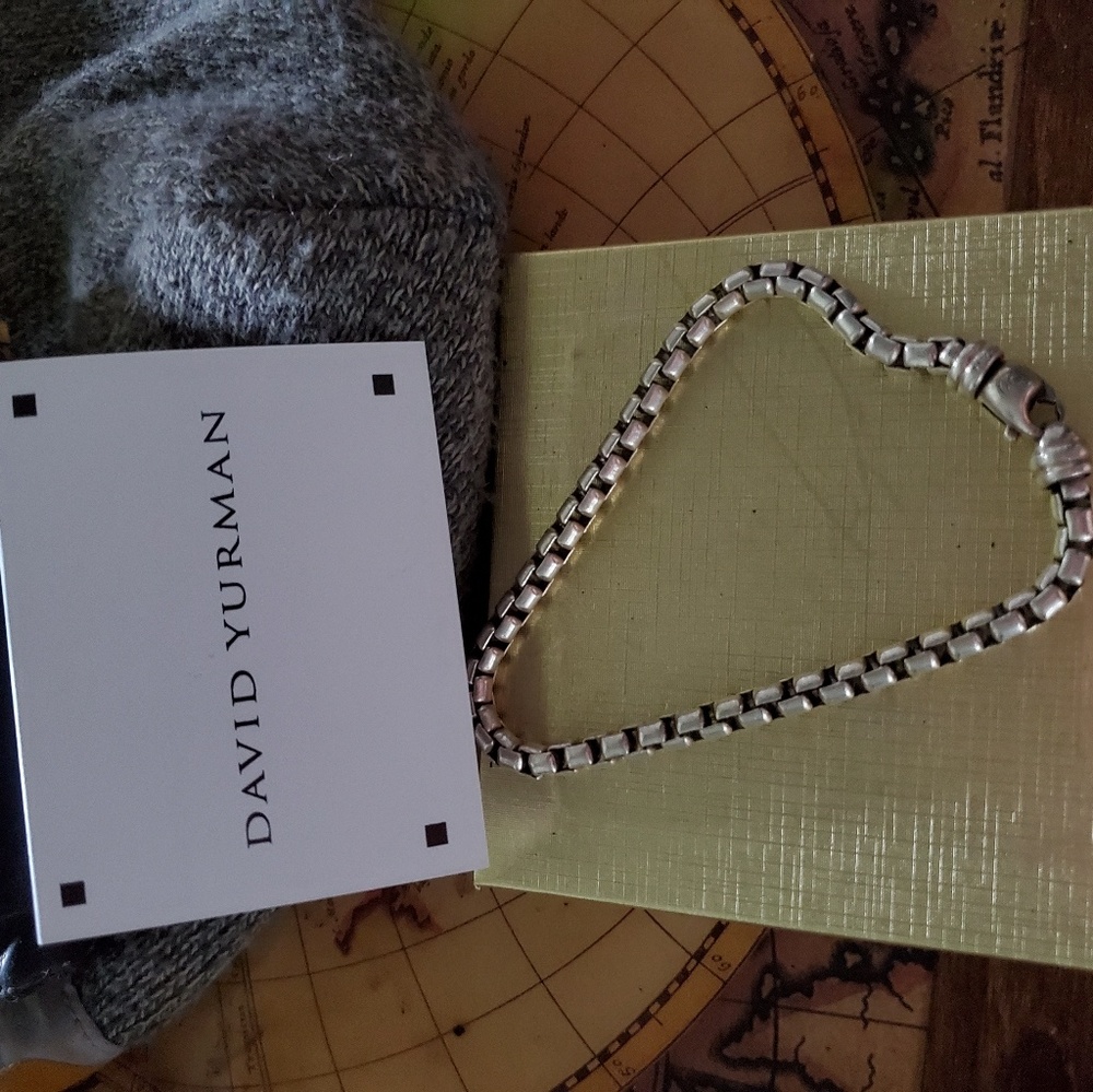 David yurman 8" box bracelet